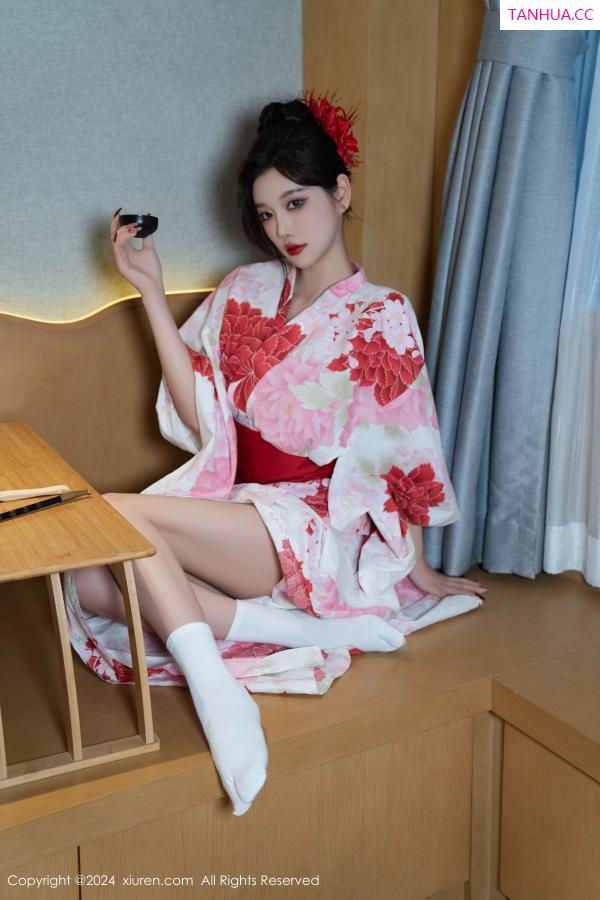 杨晨晨 sugar小甜心CC [XiuRen]高清写真图 2024.09.25 No.9208 杨晨晨Yome 美腿性感第56张图片